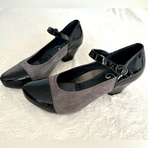Dansko Black & Gray Suede Heels